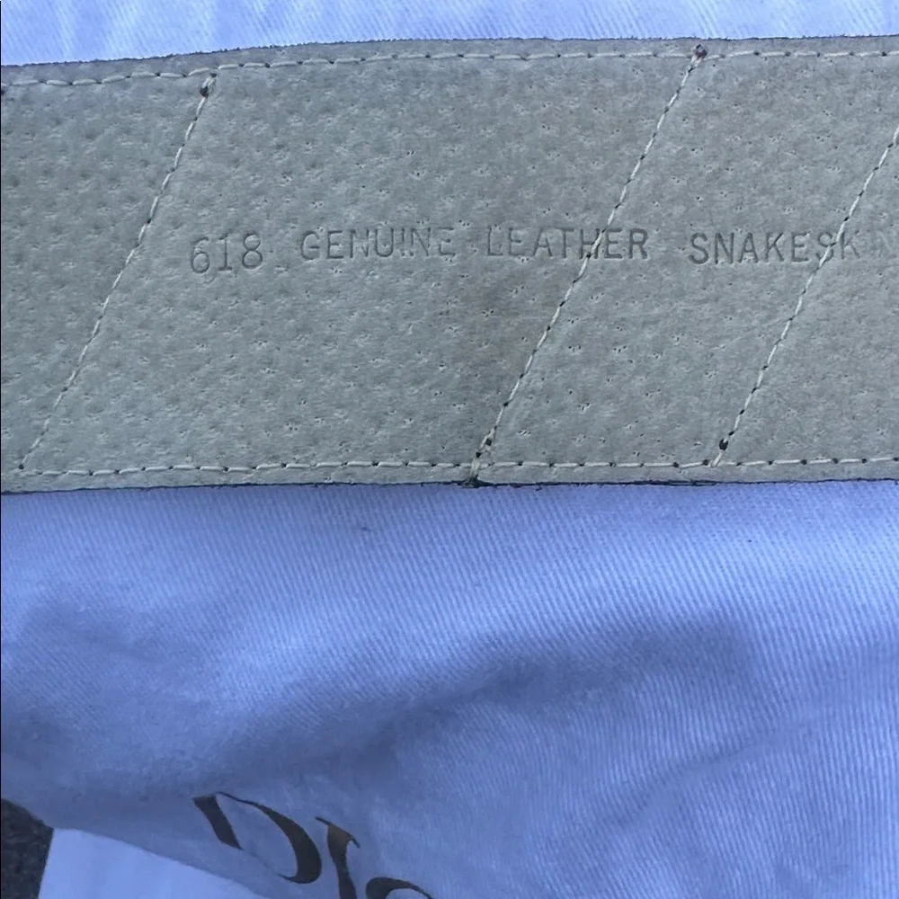 Dior elegant belt